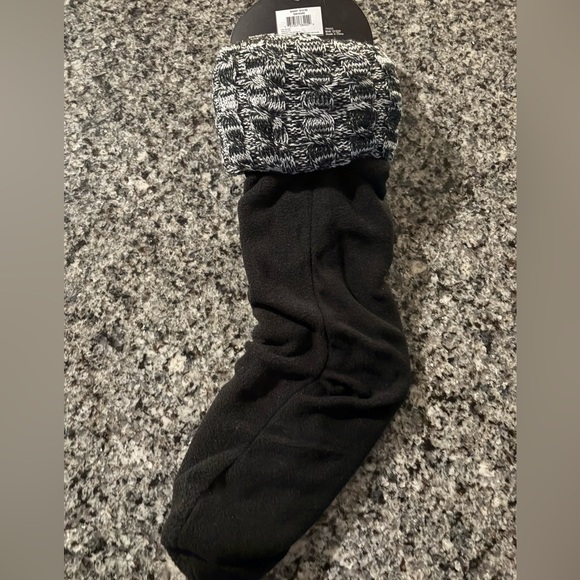 NWT- Steve Madden boot liner, one size - Picture 4 of 4